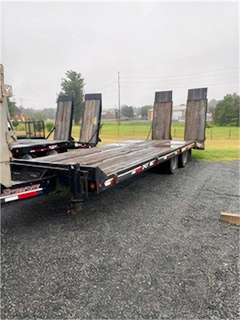 2015 Interstate 24DT Equipment Trailer