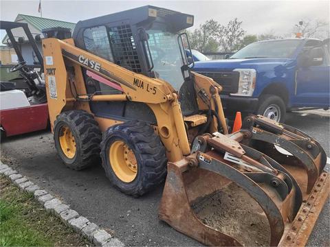 CASE 70XT Skid Steer