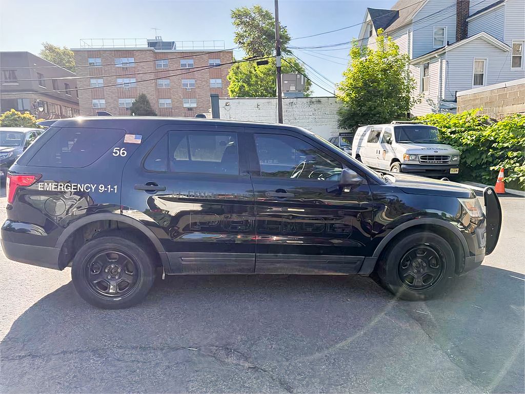 2017 Ford Police Interceptor SUV - photo 1