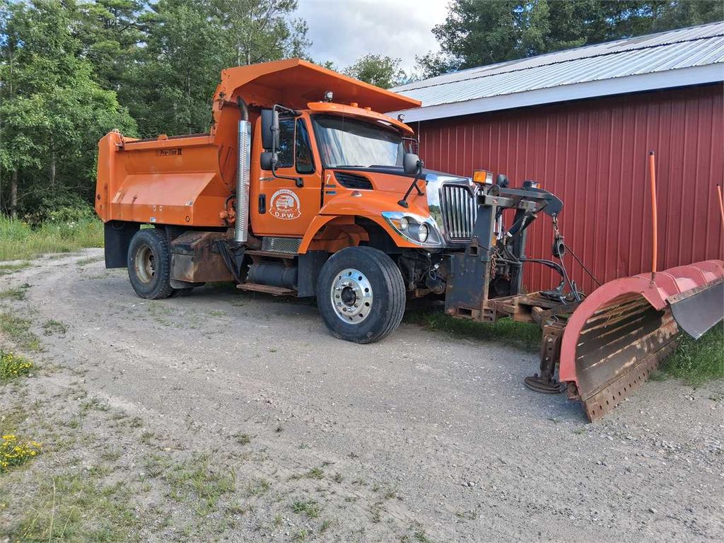 2012 International 7400 Dump Truck w/ Plow Assembly - photo 1