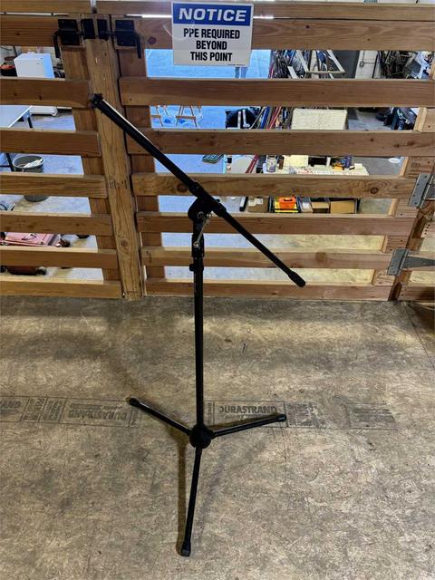 Standard Microphone Stand #4