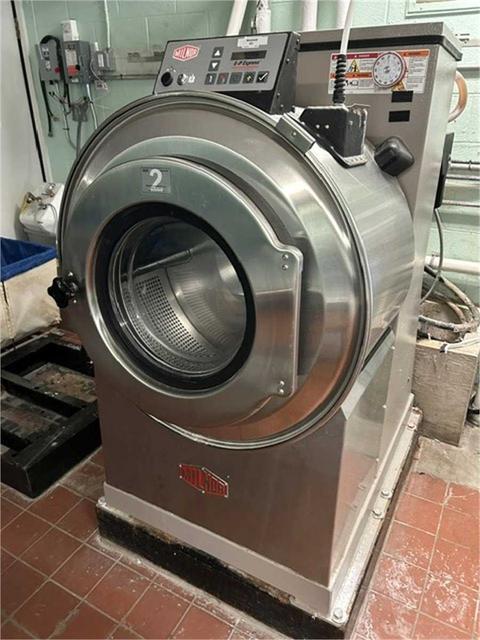 Milnor Commercial Washer