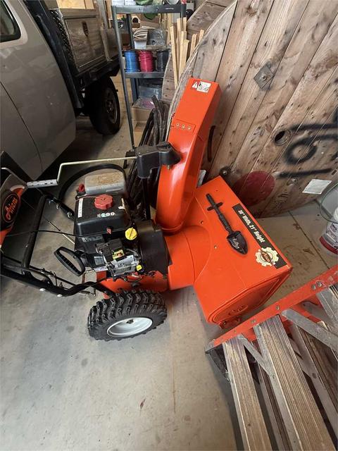 Ariens Deluxe 30 Snowblower – 14.5 HP