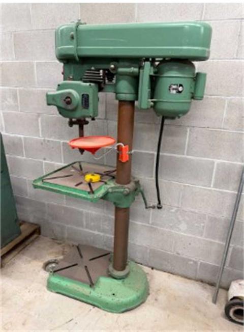 Walker-Turner Model 1142-41 20" Floor Drill Press – Early Serial