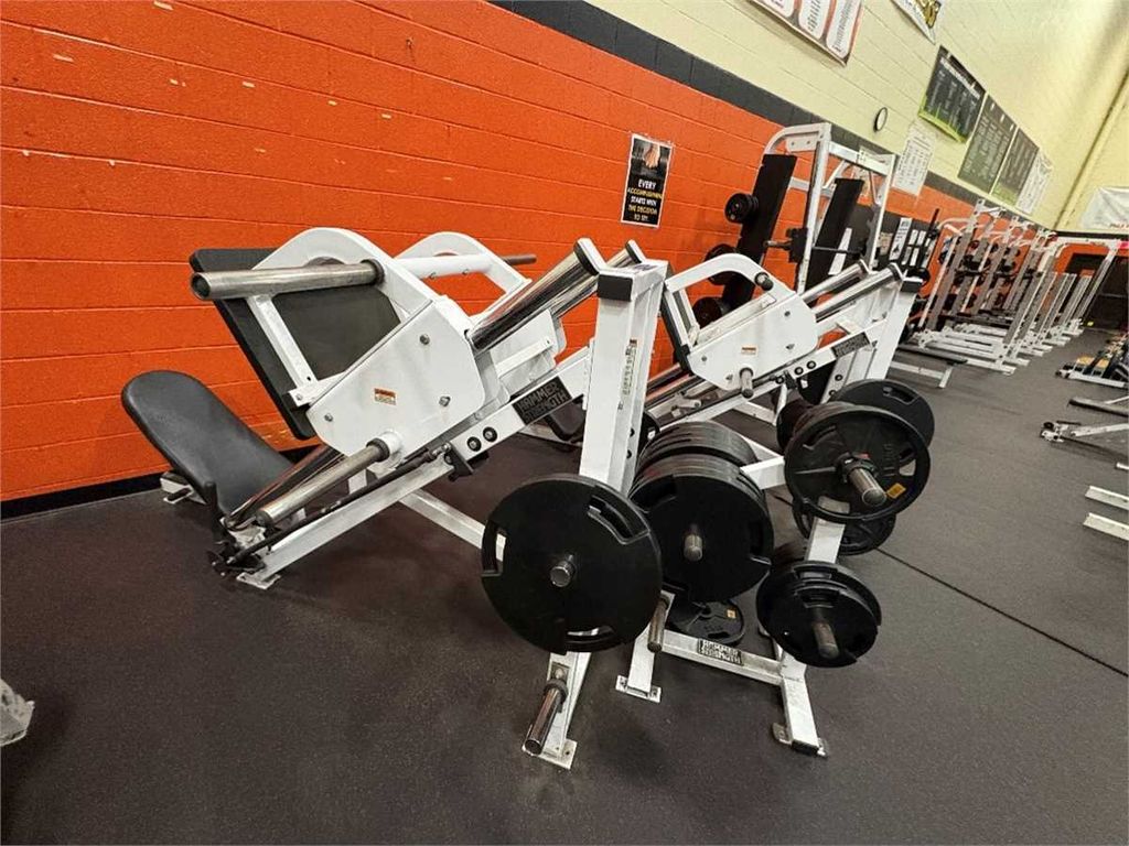 Hammer Strength Plate-Loaded Leg Machine - photo 1