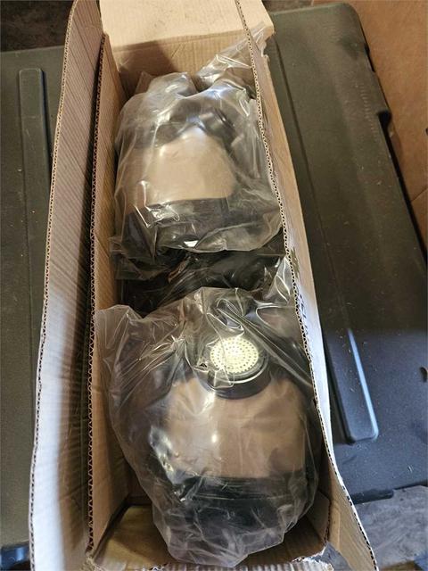 Gas Masks or Insulating face piece/ respiratory