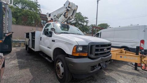 2001 Ford F-450 Bucket Truck