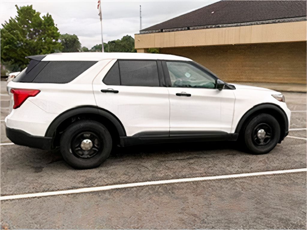 2021 Ford Explorer Police Interceptor AWD - photo 1