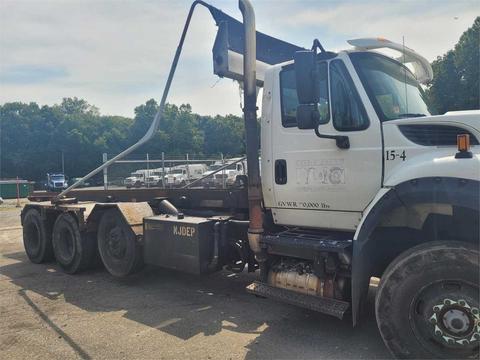 2015 International Roll-Off Truck