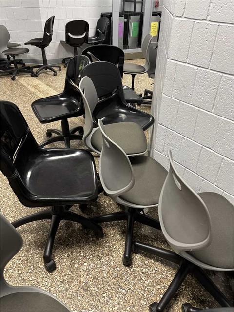 Gray padded chairs (5-pack)