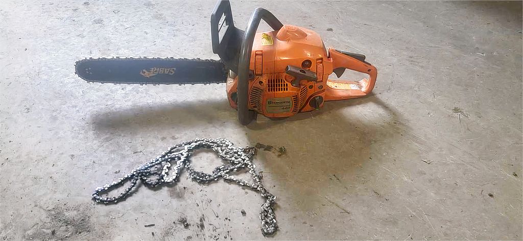 Husqvarna 440 Chainsaw - photo 1