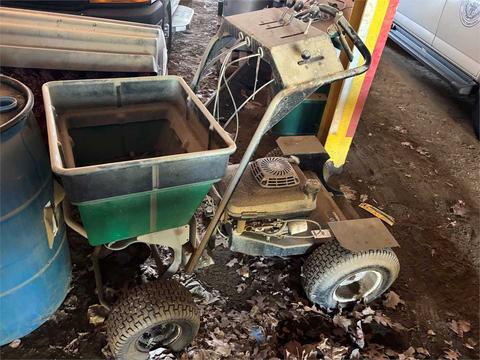 LESCO Hydro Powered Spreader