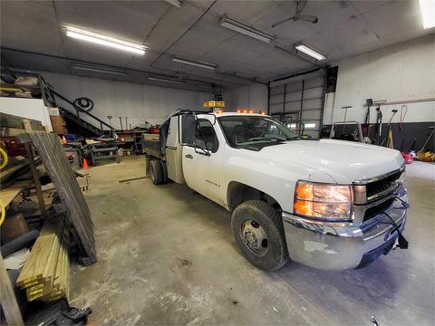 2007 Chevy 3500 Dump Truck