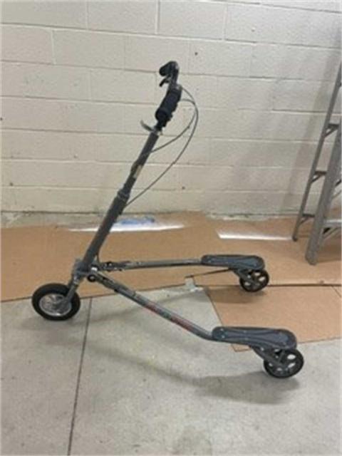 Bikes - Trikke T78CS 3-Wheeled 'Carving' Bikes - Qty of 4