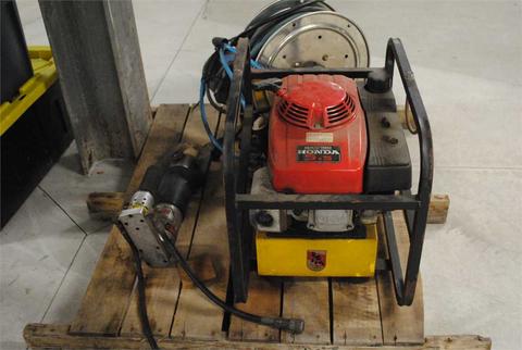 Hydraulic Generator, Cord/Reel, and Cutter