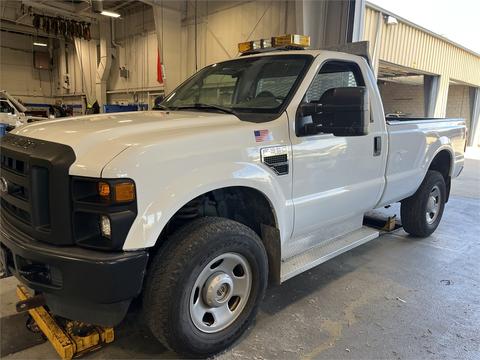 2009 Ford F350 V10 4x4 Pickup