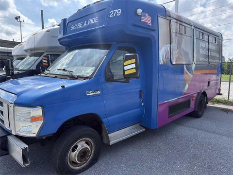 2017 Ford E-450 Cutaway 279