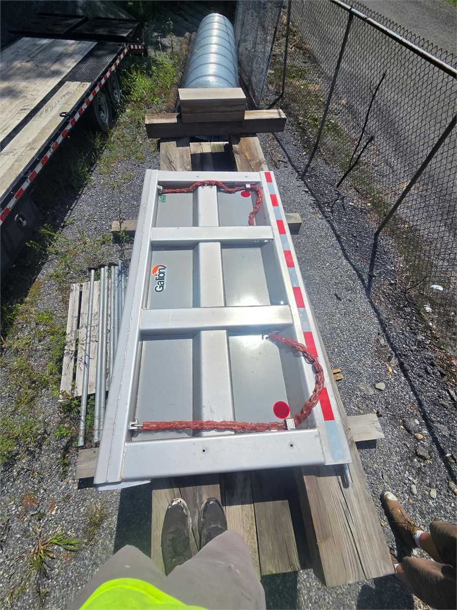 Galion Stainless Steel Tailgate - photo 1