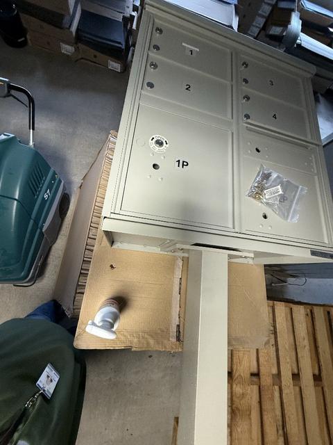 HARRISBURG - (QTY 3) Cluster Mailboxes