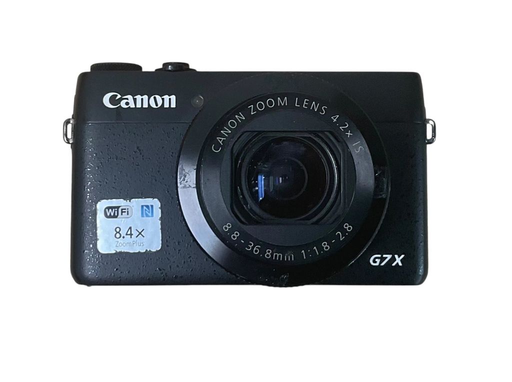 Canon Digital SLR PC2155 — photo 1