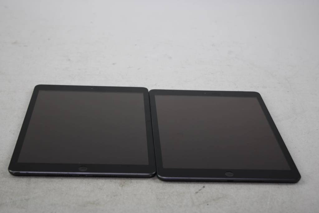 Apple IPad, 2 Pieces Activation Locked, Sold For Parts — photo 1