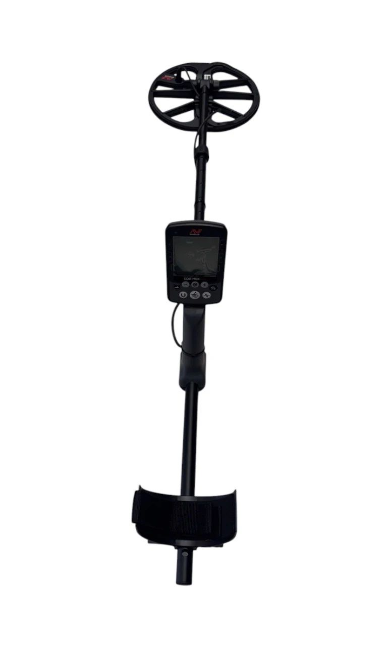 Minelab Metal Detector 800 with EQX11 - photo 1