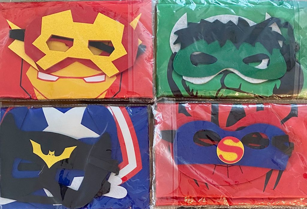 Super Hero Party Masks 4 Units — photo 1