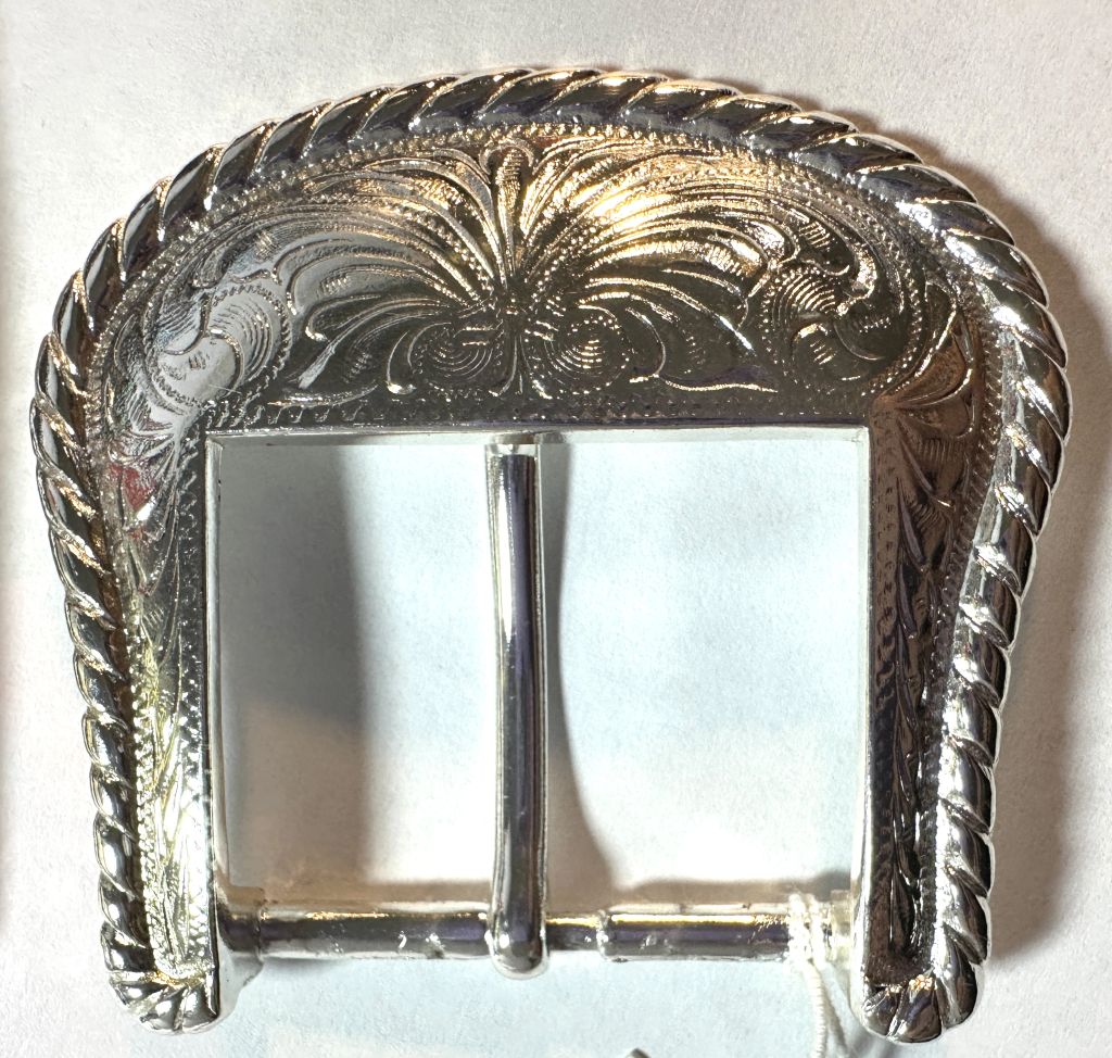Silver Tone Etched Twisted Rope Border Southwestern Unisex Belt Buckle - 2 1/2" x 2 1/2" - photo 1