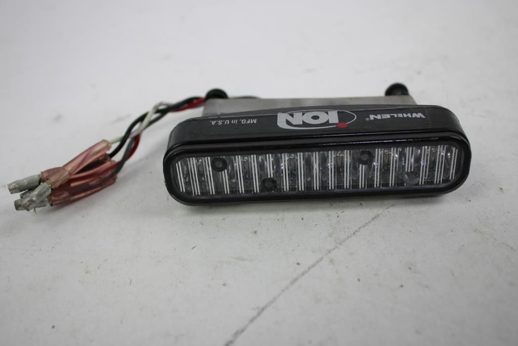 Whelen Ion Emergency Light - photo 1