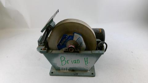 Delta Universal Wet / Dry Grinder