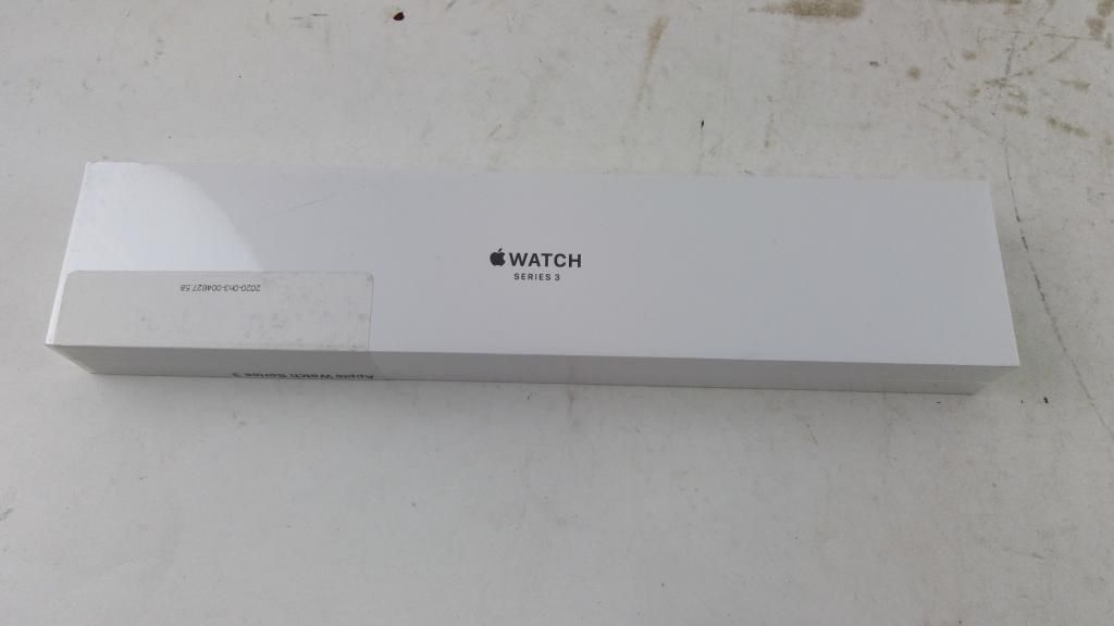 Apple Watch Series 3 - photo 1
