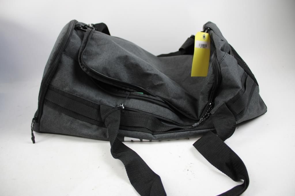 Puma Duffel And White Jeans Purple Brand - photo 1