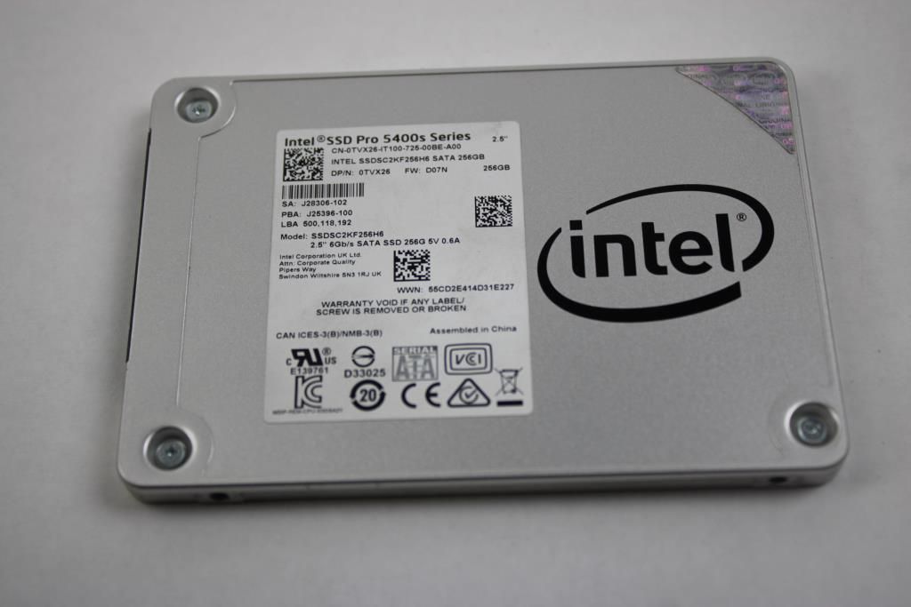 Intel 256 Gb SSD - photo 1
