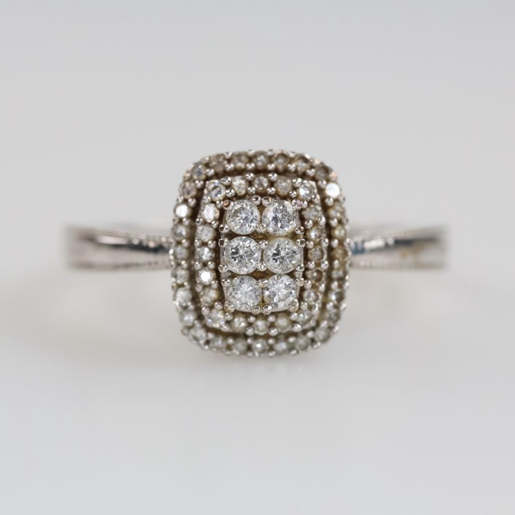 10kt White Gold Diamond Ring - photo 1