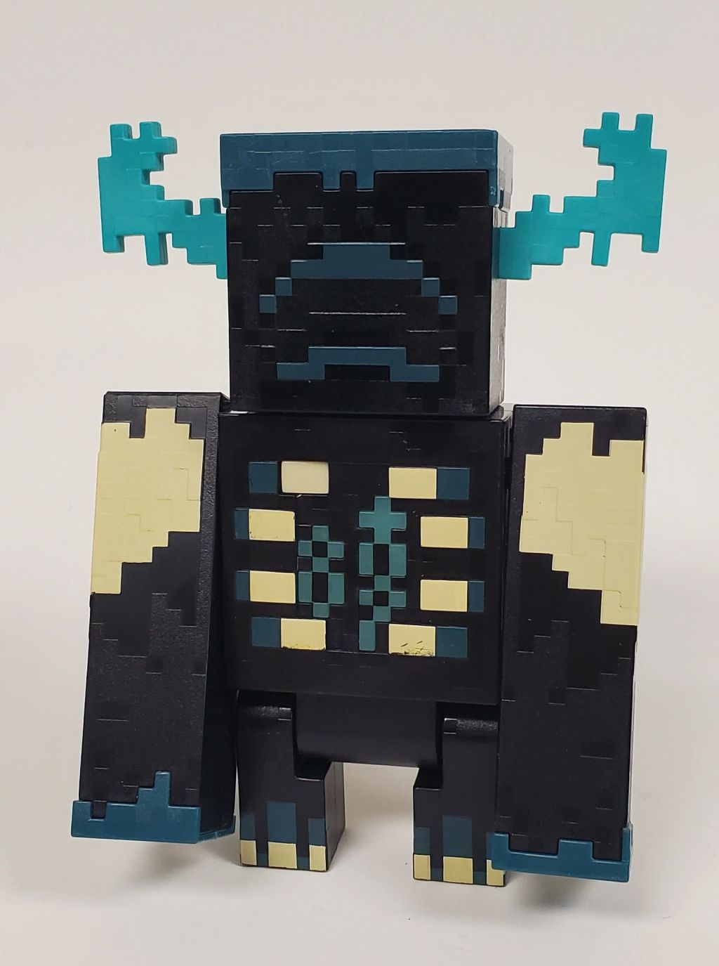 Minecraft Warden Figure Mattel 2023 Black Teal Articulated Loose - photo 1