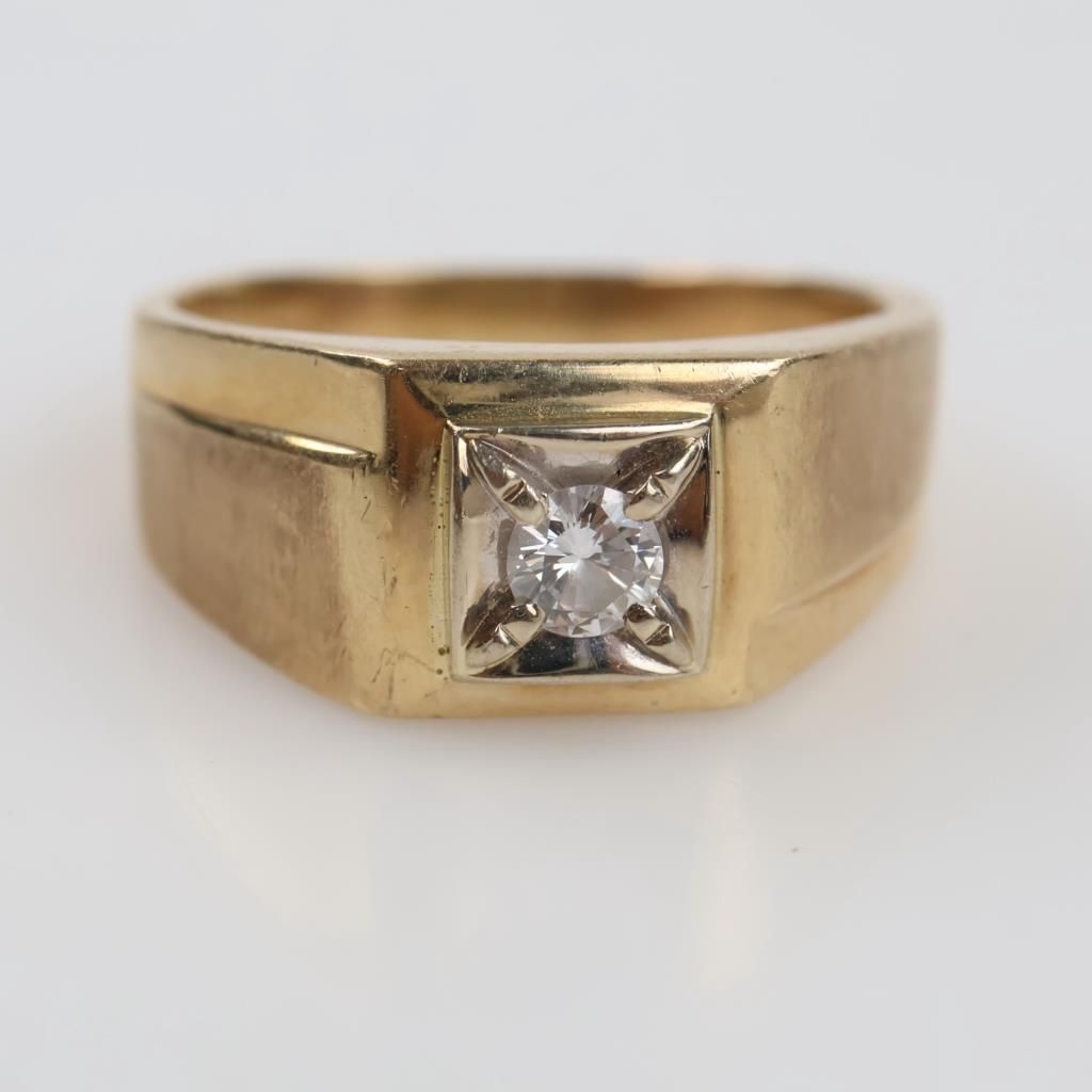 10kt Gold Diamond Ring - photo 1
