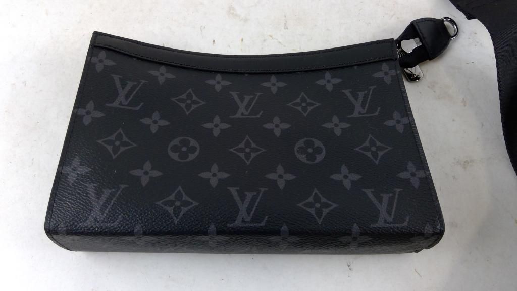 Louis Vuitton Hand Bag - Doublechecked By Entrupy - photo 1