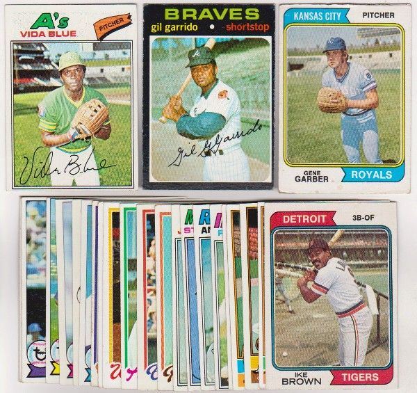 25 Different 1970's Topps Baseball Cards (1971-1979) w/ Vida Blue + More - photo 1