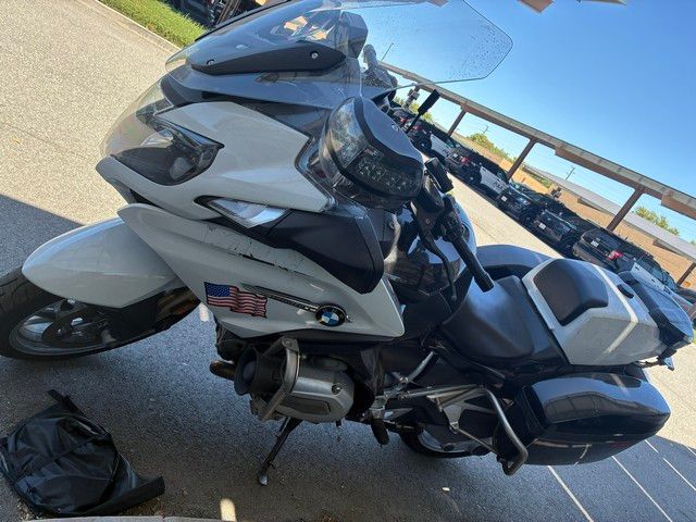 2015 BMW R 1200RT Motorcycle - photo 1