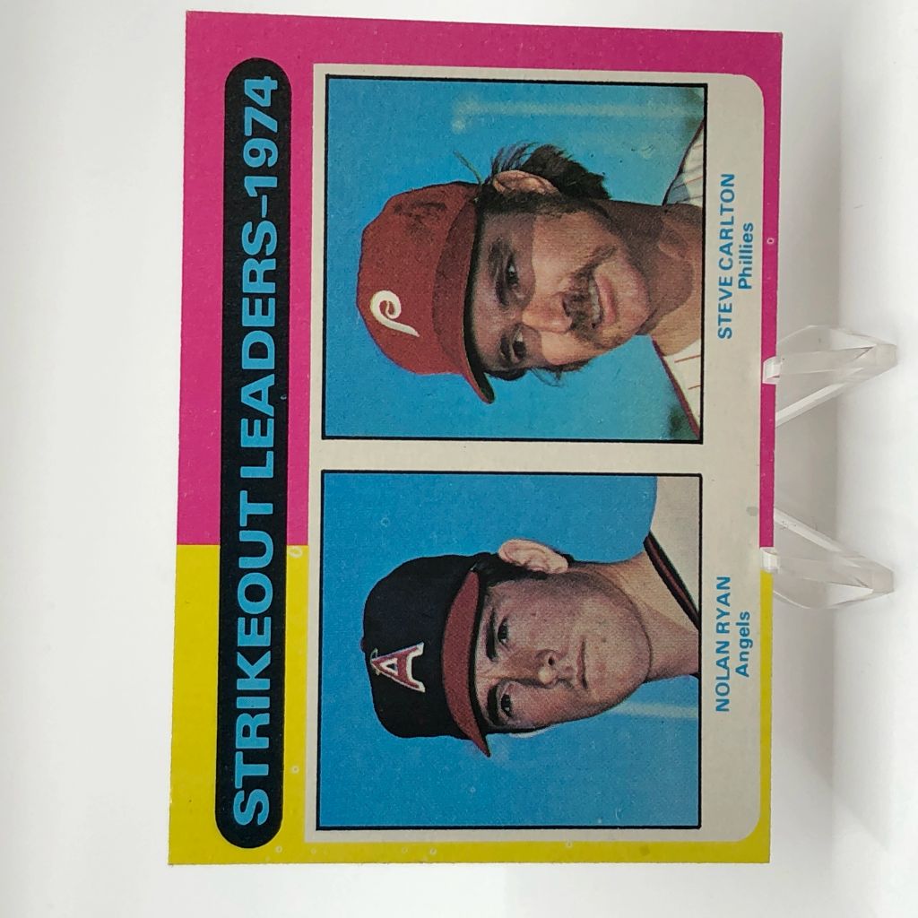1975 Topps Nolan Ryan / Steve Carlton Vintage Baseball Card - photo 1