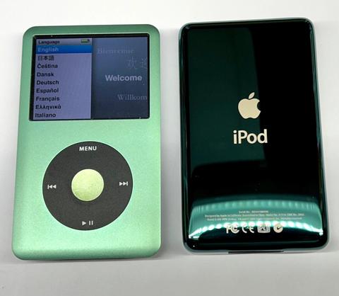 Apple IPOD CLASSIC 7th Generation 160GB (MC297ll/a) MP3 - MINT Condition