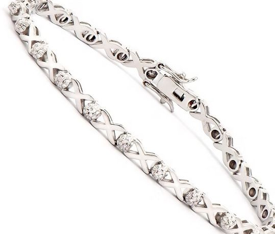 New! 0.20 Ctw Natural Diamonds Designer Bracelet MSRP $2,375 - photo 1