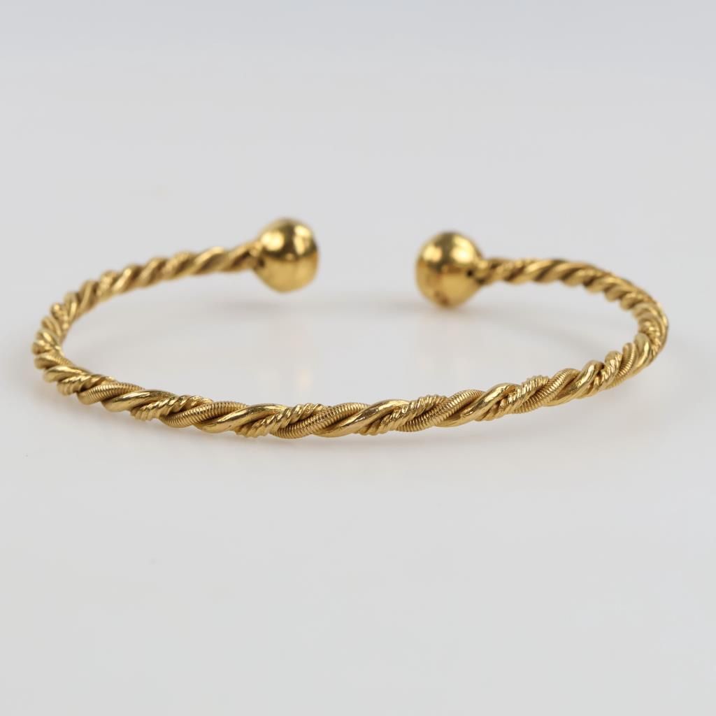14kt GP Twisted Cuff Bracelet - photo 1