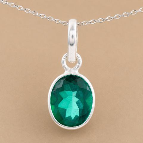No Reserve 925 Sterling Silver 8.75 Ct Oval Green Topaz Pendant