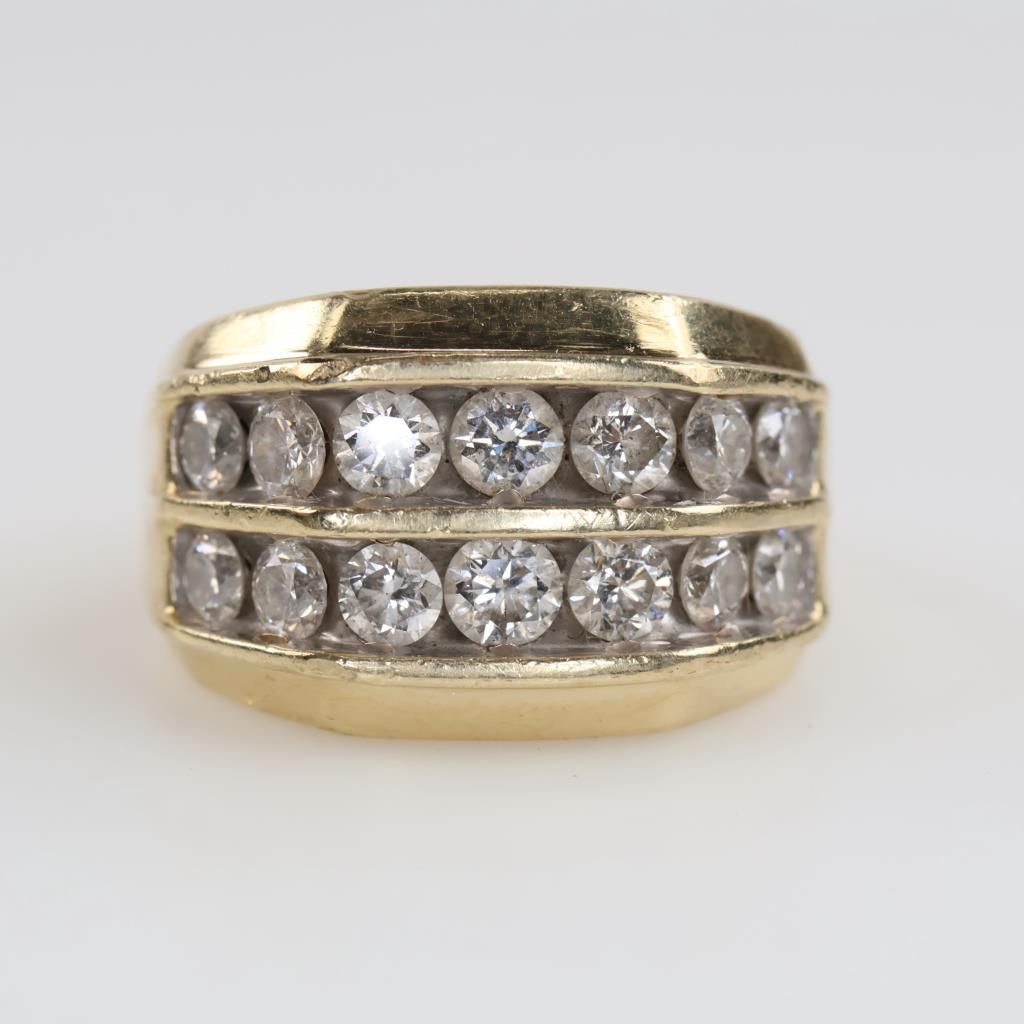 2.52cts TW Diamond 10kt Gold Ring - photo 1