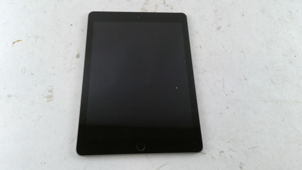 Apple IPad 6th Gen, 32 GB, Carrier Unknown - photo 1