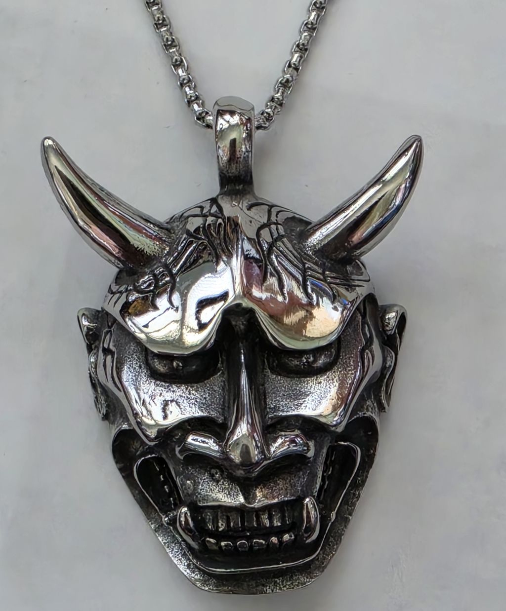 No Reserve 316L Stainless Steel Devil Horns Pendant & Chain Necklace - photo 1