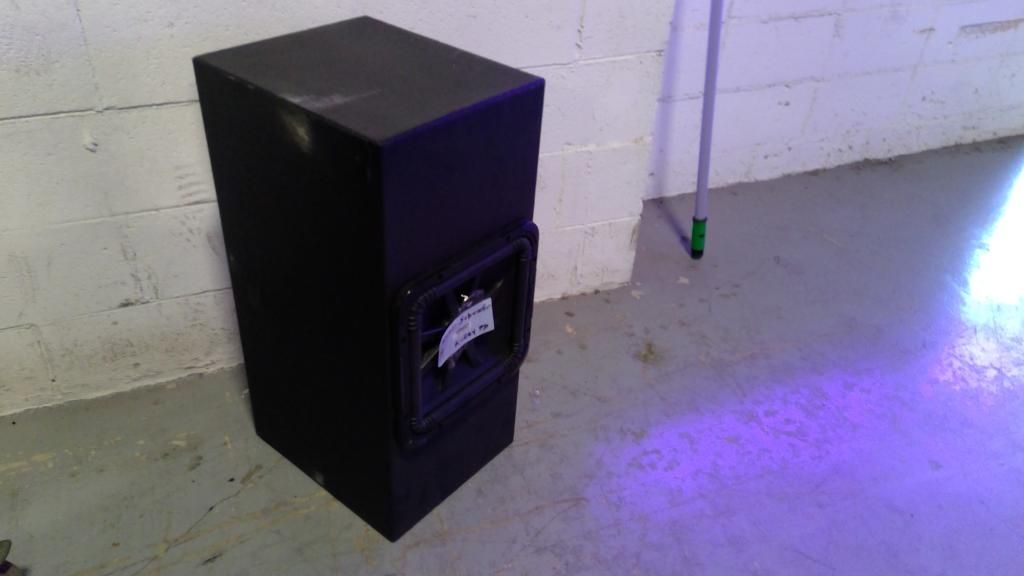 Kicker Subwoofer - photo 1