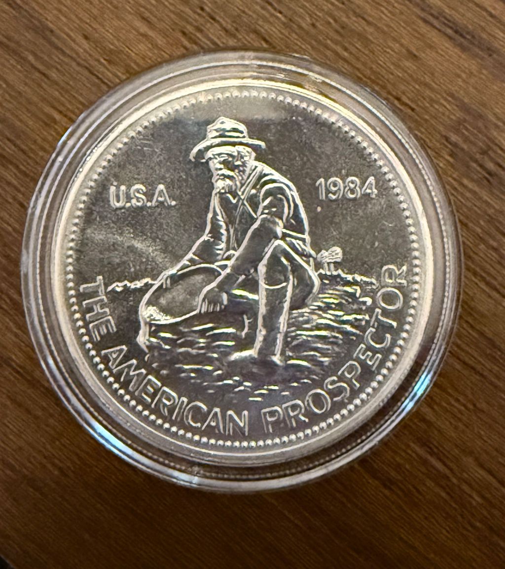 Engelhard American Prospector 1984- 1 Troy Oz .999+ Fine Silver Round Big E - photo 1