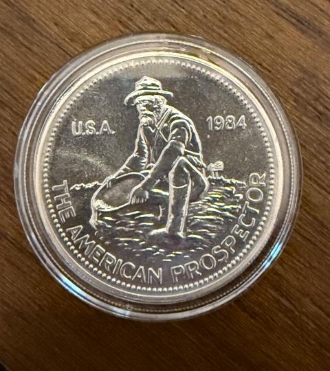 Engelhard American Prospector 1984- 1 Troy Oz .999+ Fine Silver Round Big E